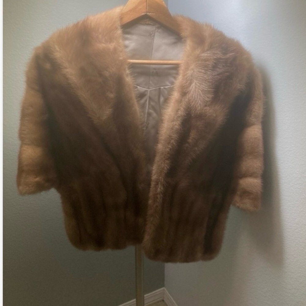 Classic Women's Brown mink Fur Stole Jacket. Vintage. 1960s